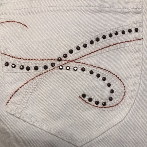 Cache’ capri pants - Picture 6 of 6